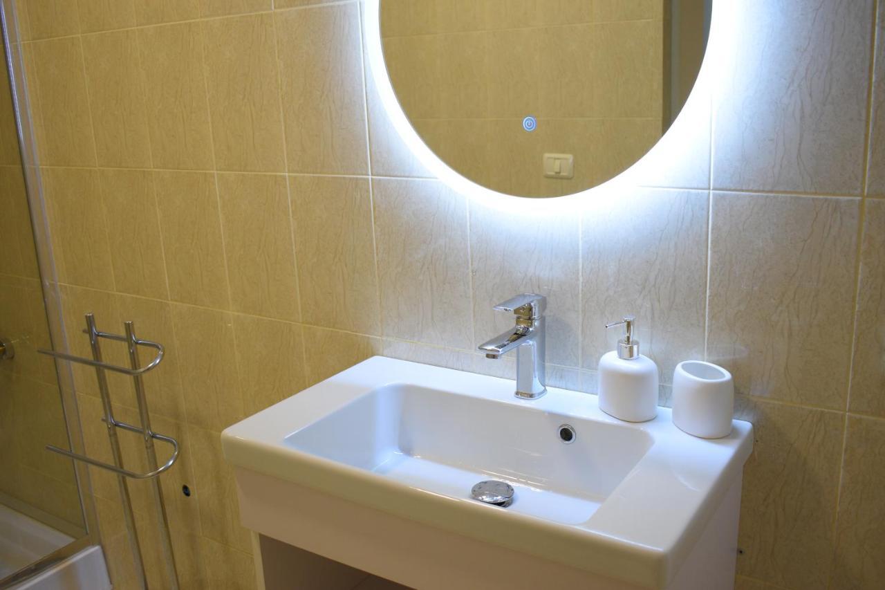 Feels Like Home Studio Apartments - Flh Albania Tirana Exterior foto