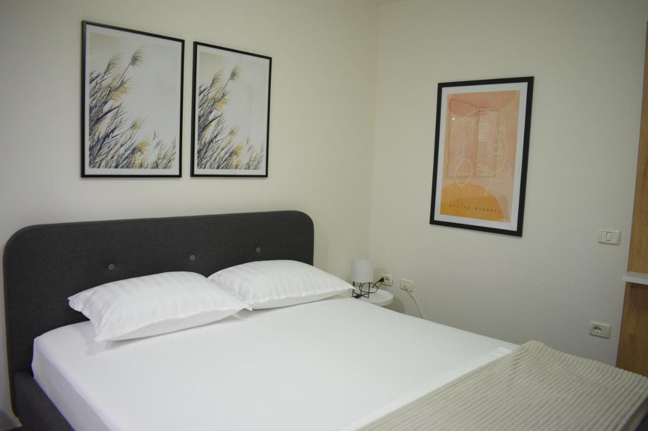Feels Like Home Studio Apartments - Flh Albania Tirana Exterior foto