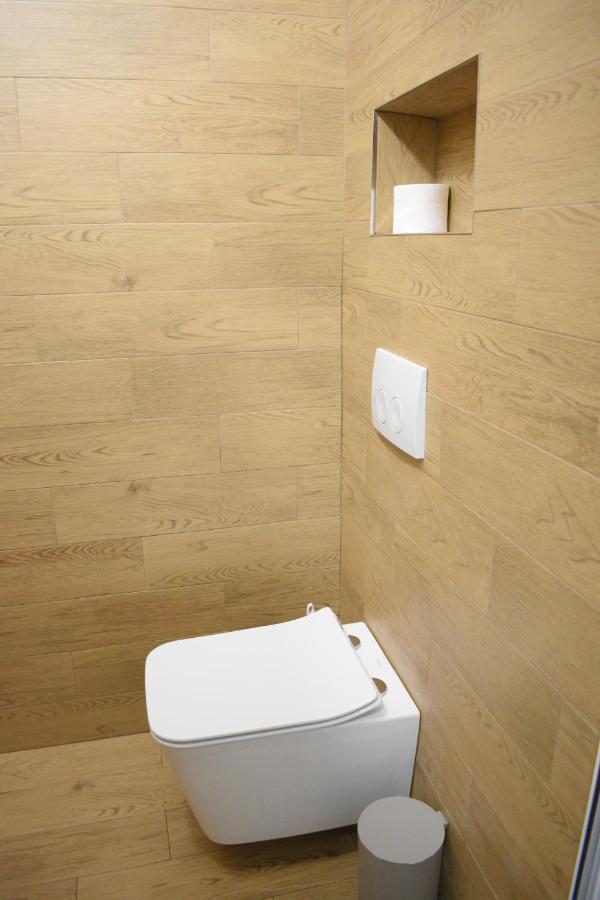 Feels Like Home Studio Apartments - Flh Albania Tirana Exterior foto